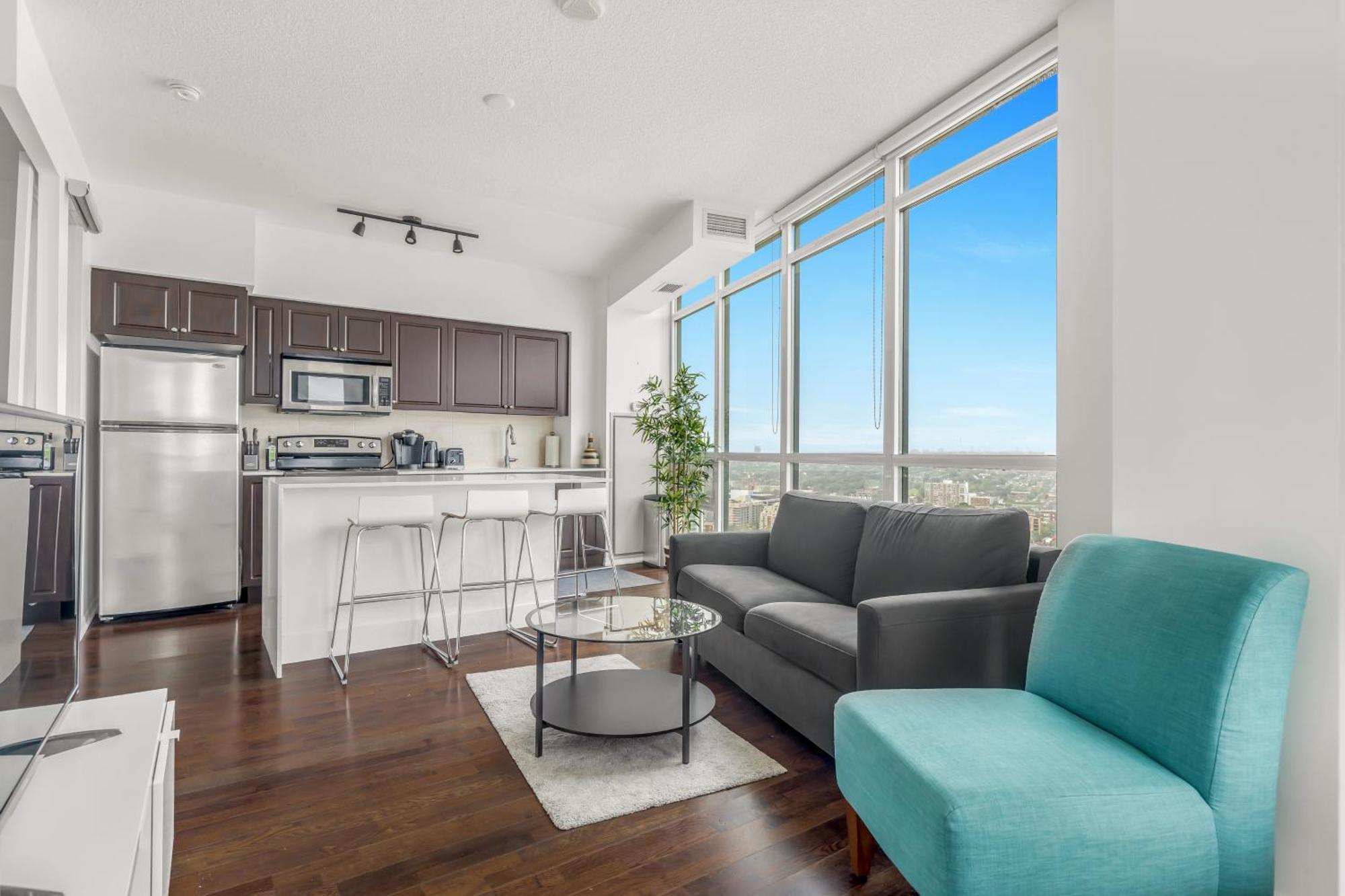 2 Bedroom Waterfront Condo Downtown W/ Free Parking Toronto Eksteriør billede